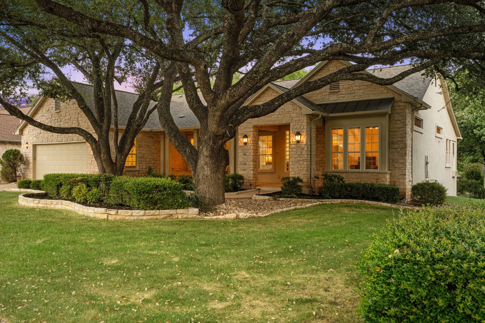 103 Black Walnut Cir